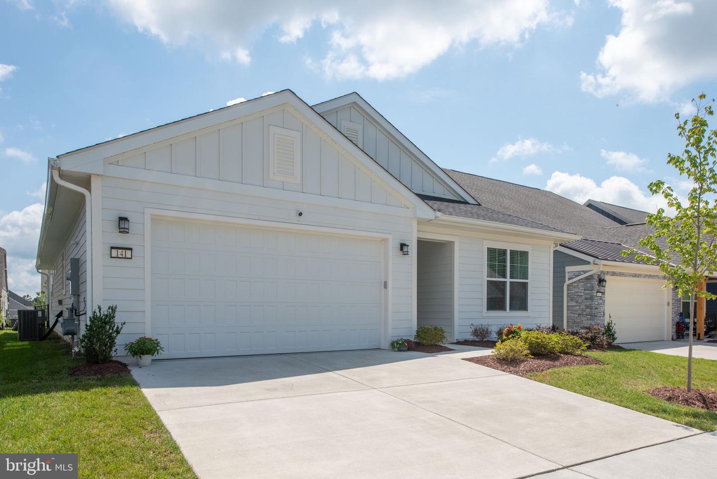 141 Cowbird St