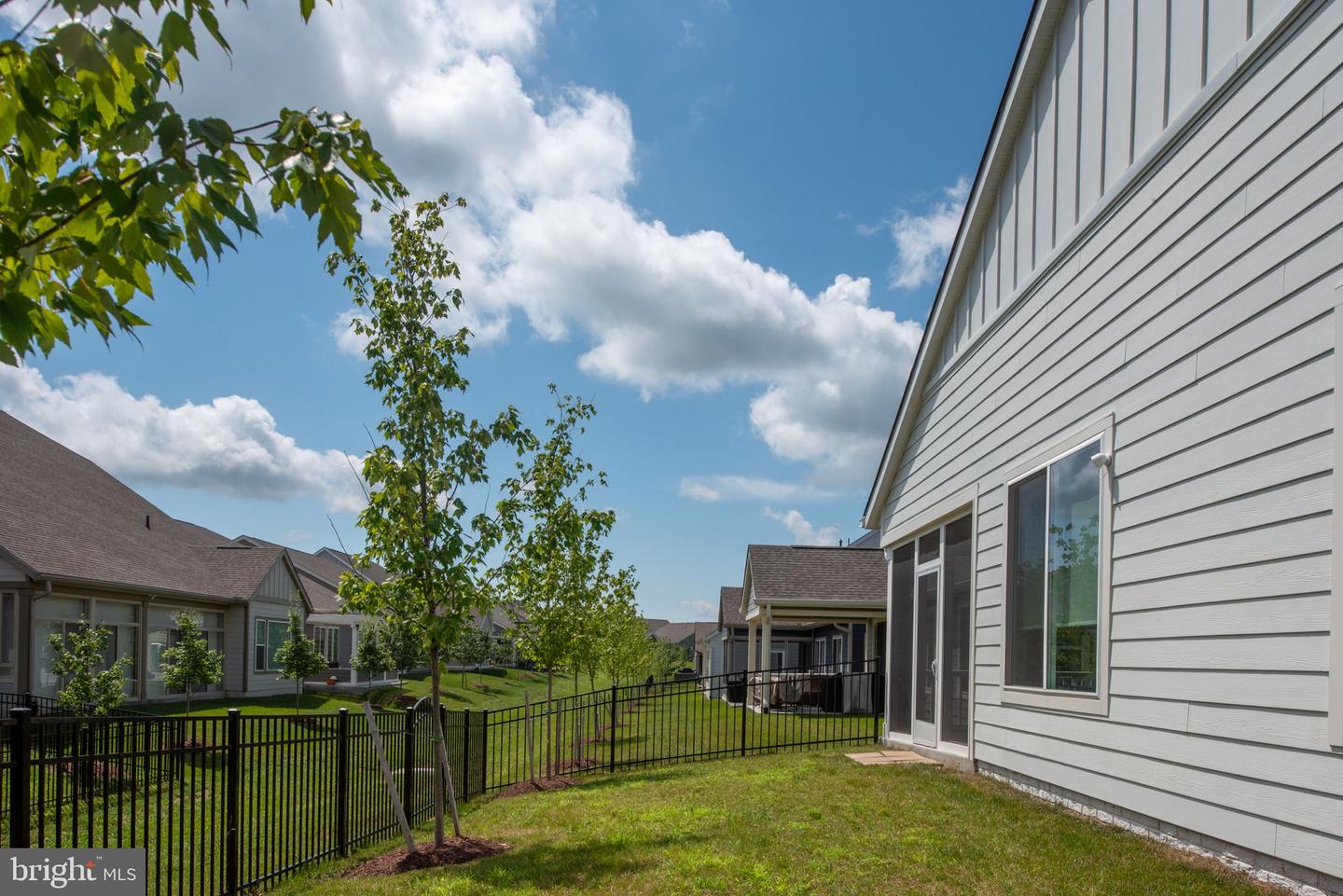 141 Cowbird St