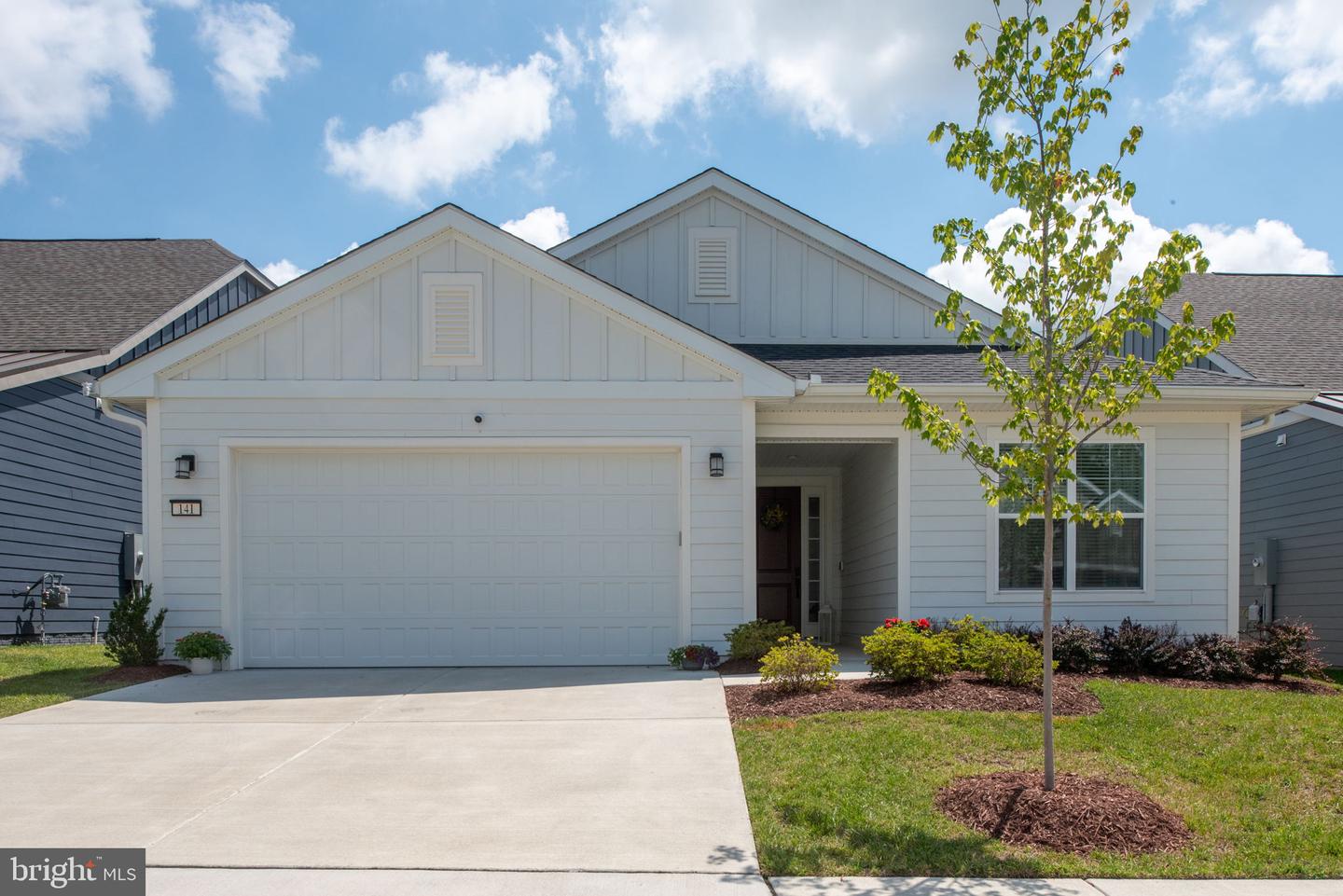 141 Cowbird St
