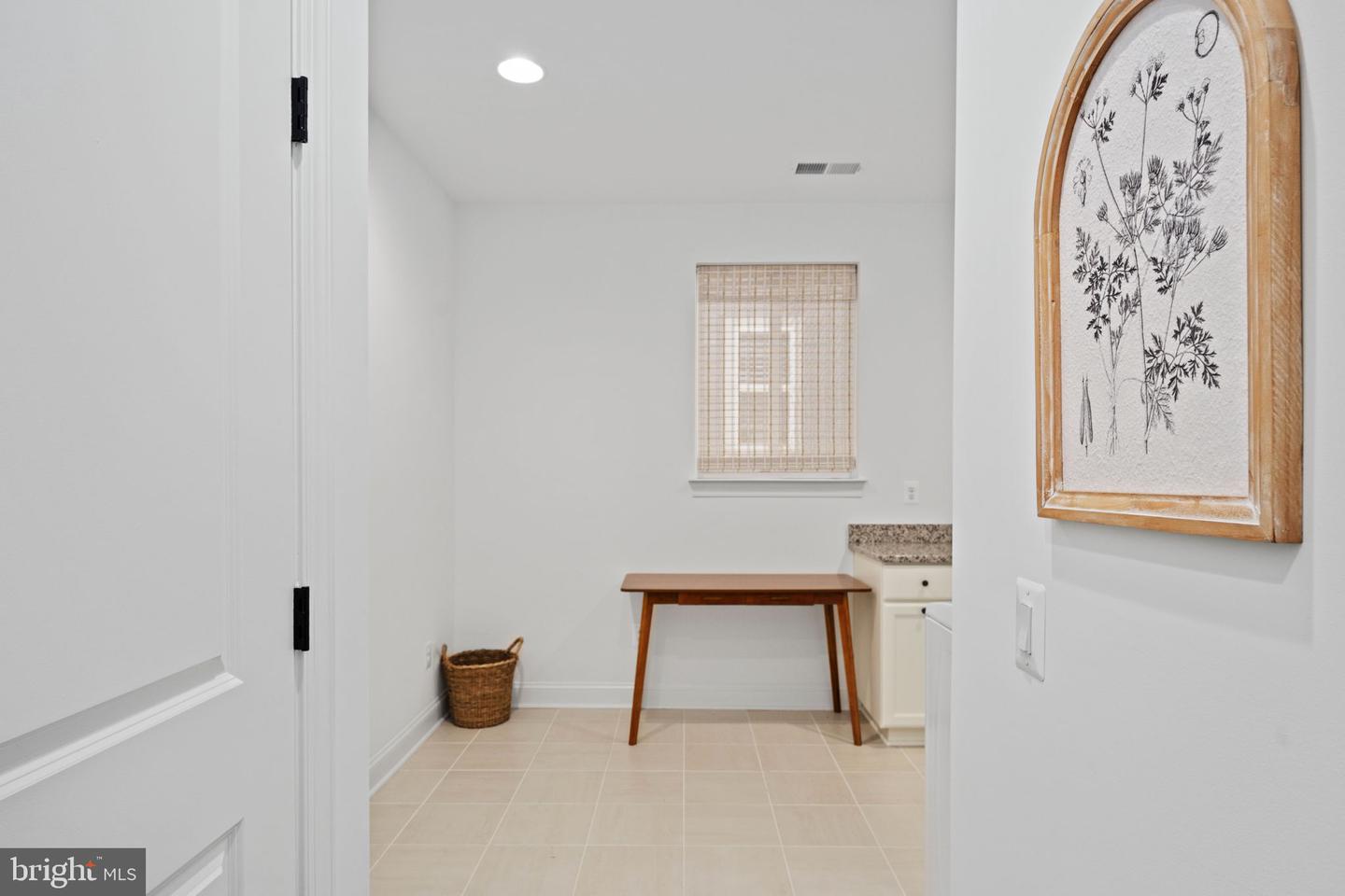141 Cowbird St