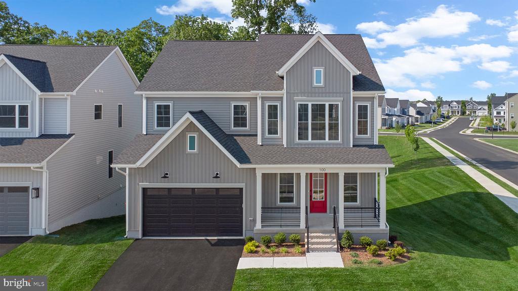 100 Alabaster Ln