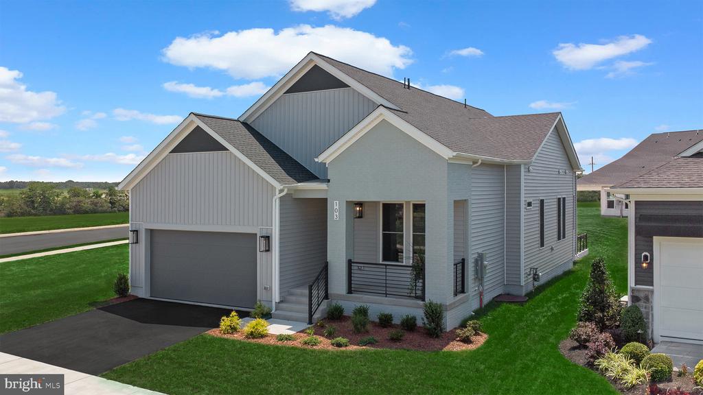 103 Wagtail Ln