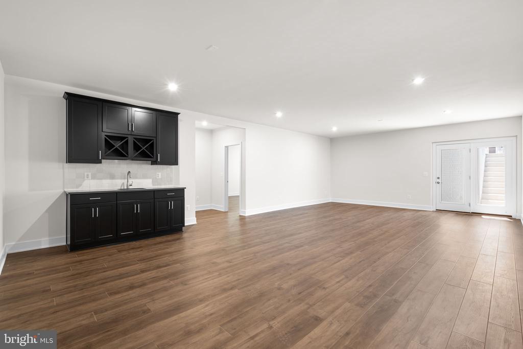 103 Wagtail Ln