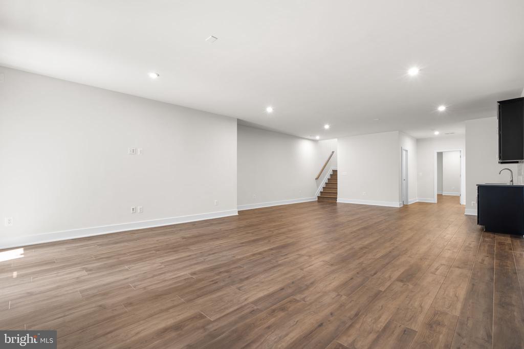 103 Wagtail Ln