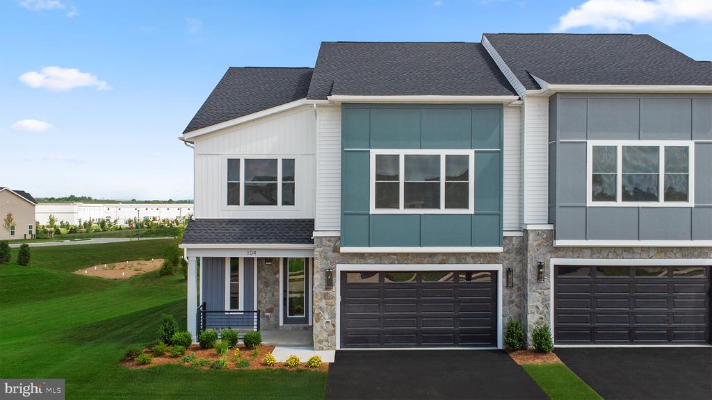 104 Wagtail Ln