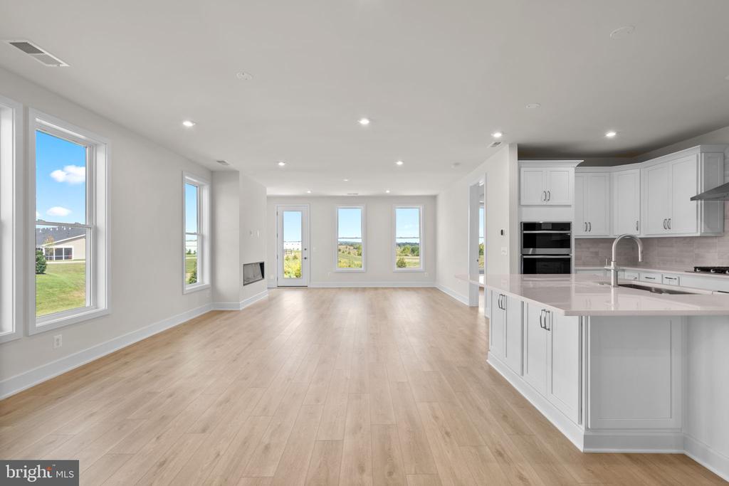 104 Wagtail Ln