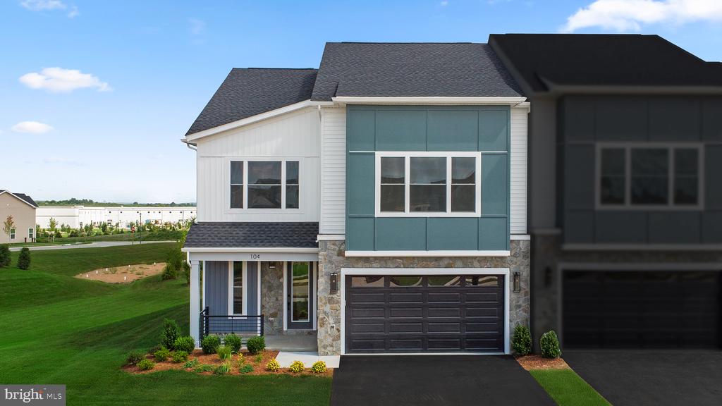 104 Wagtail Ln