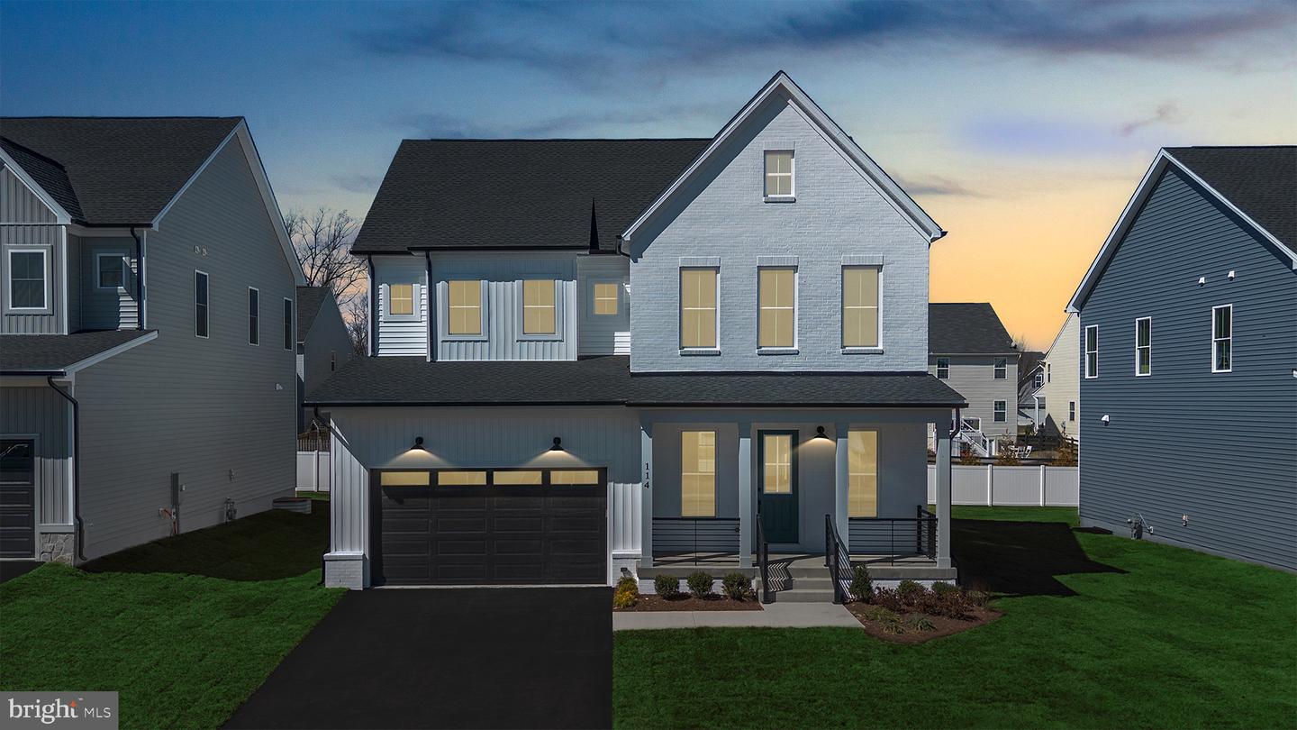 114 Heyford Dr