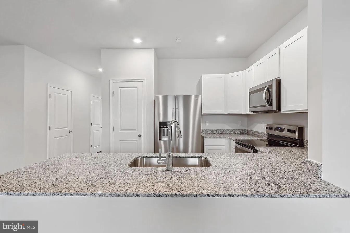 111 NOOTKA WAY