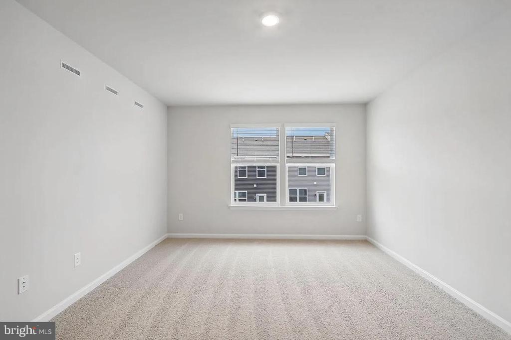 111 NOOTKA WAY