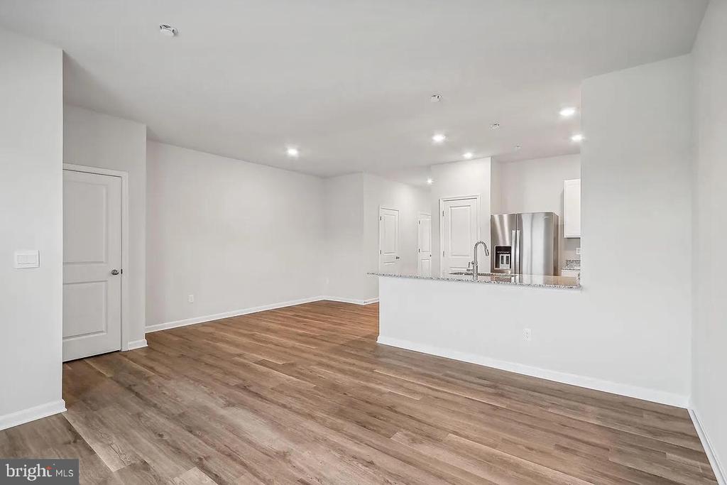 111 NOOTKA WAY