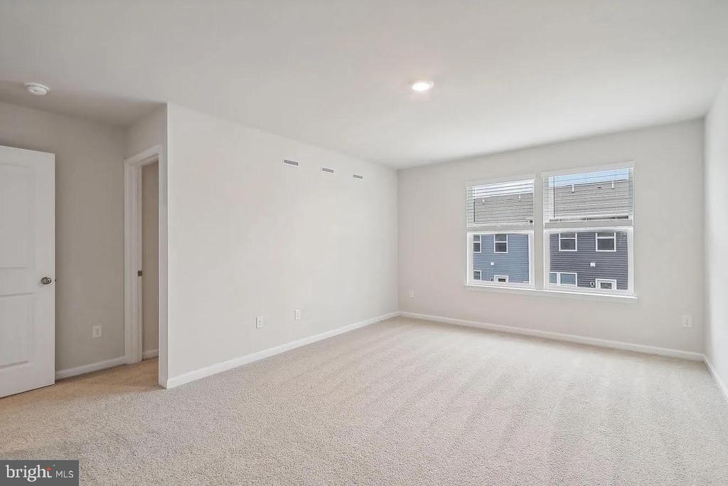 111 NOOTKA WAY
