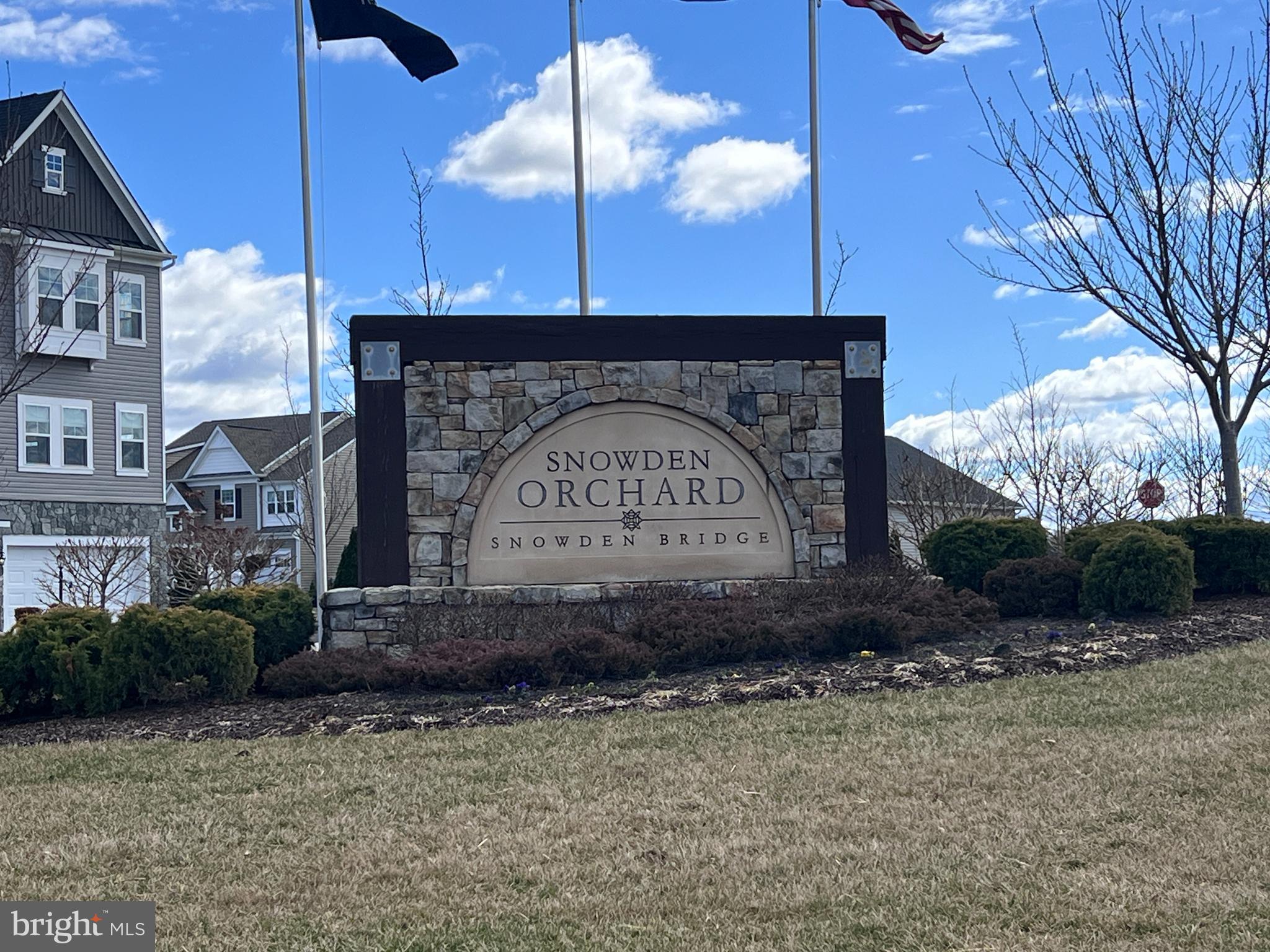 316 STARRY WAY DRIVE