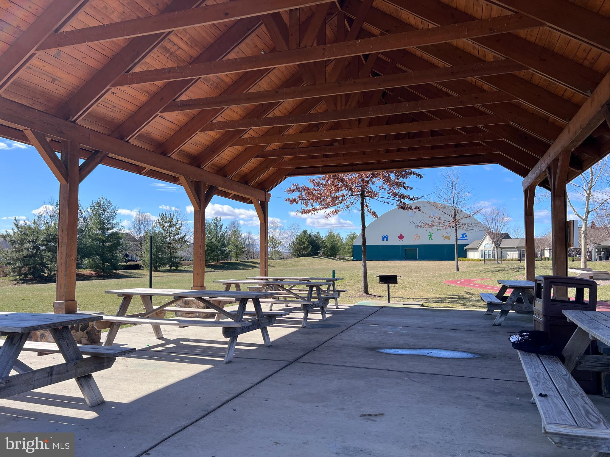 316 STARRY WAY DRIVE