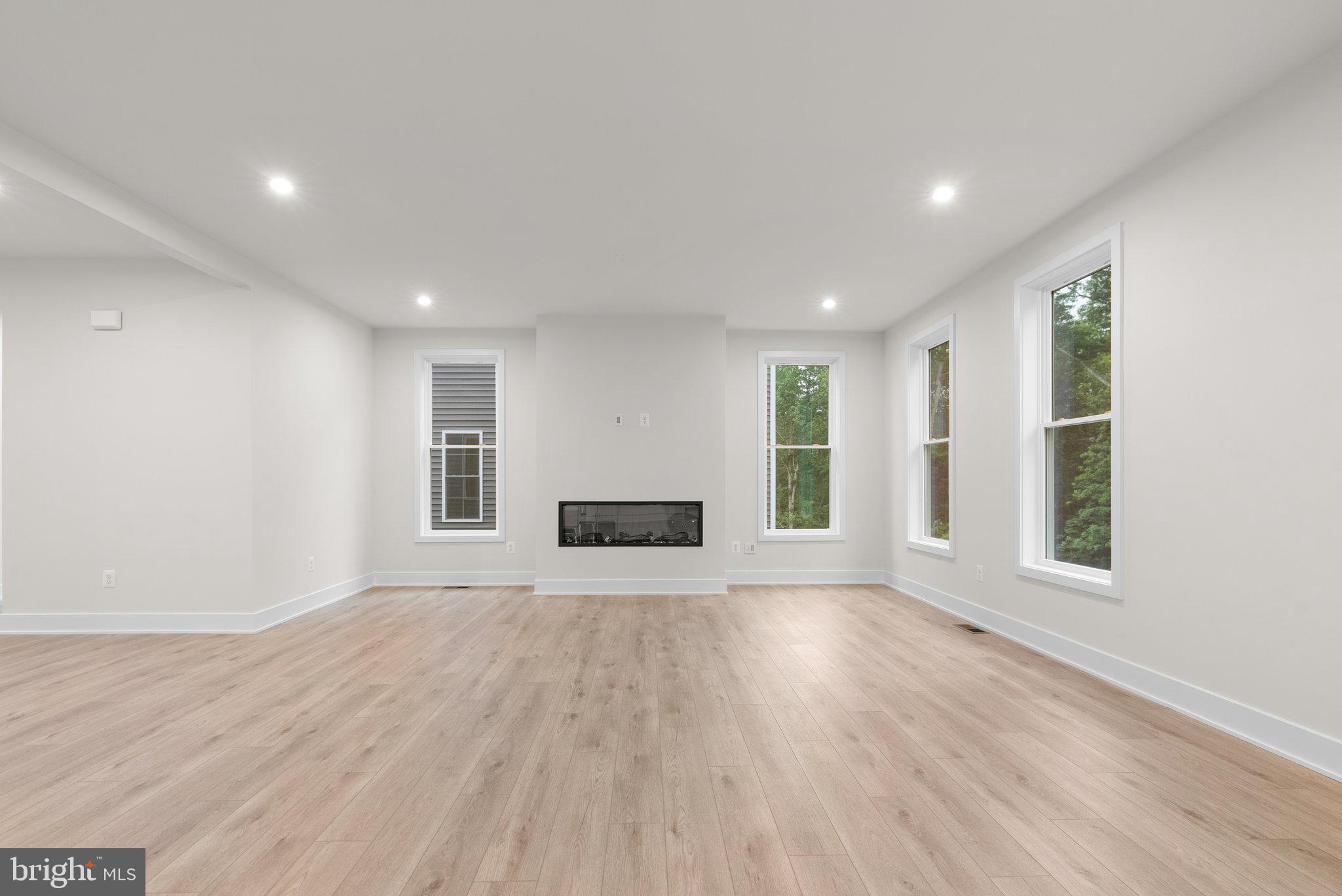 106 ALABASTER LANE