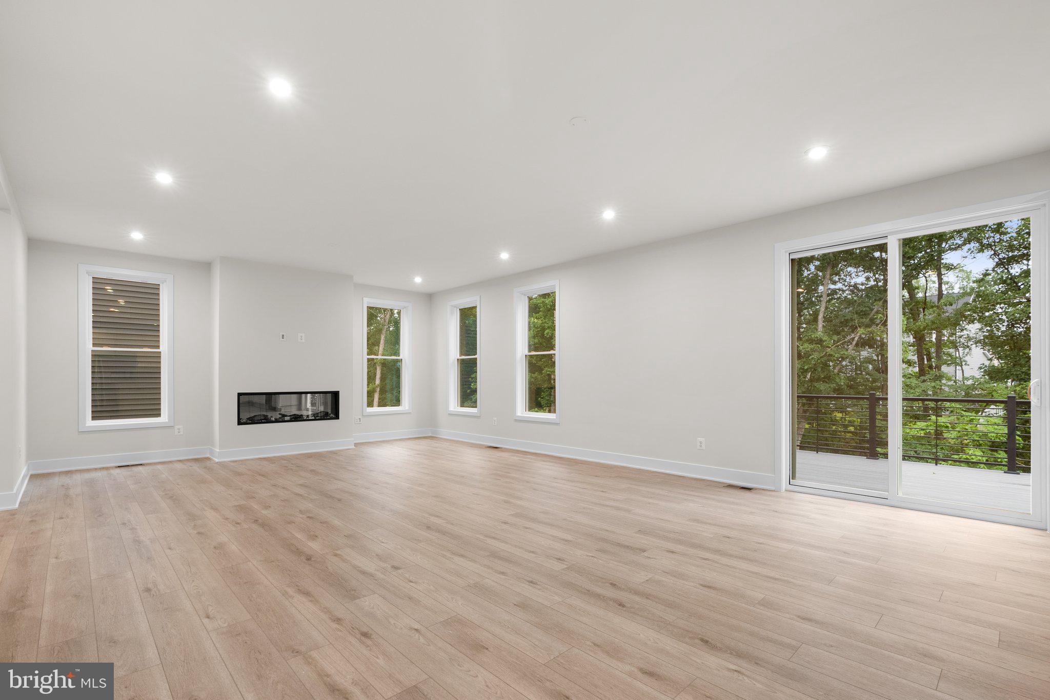 106 ALABASTER LANE