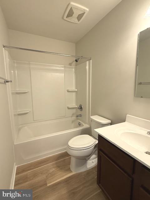 104 REIGN WAY