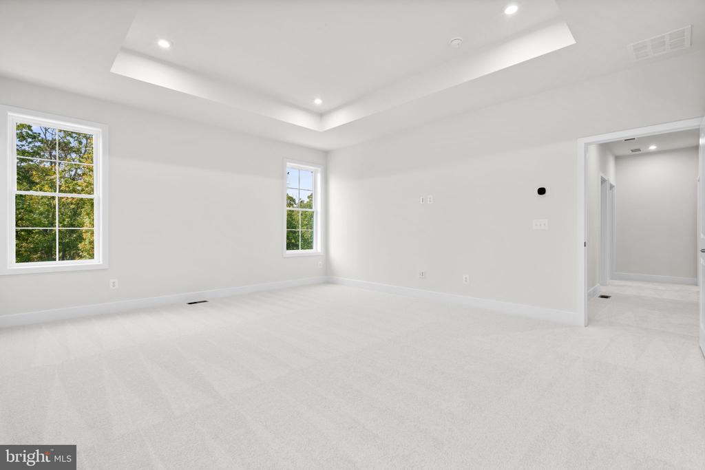 106 SAPPHIRE STREET
