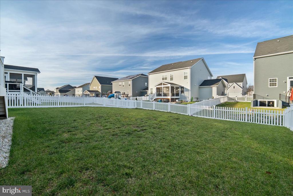 115 INTERLACE WAY