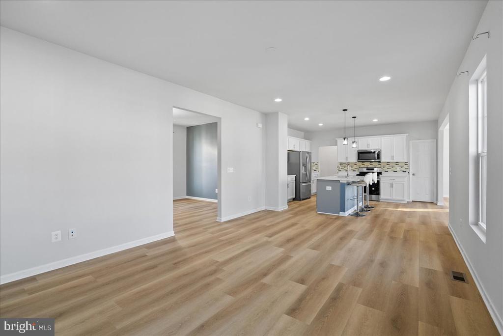 115 INTERLACE WAY