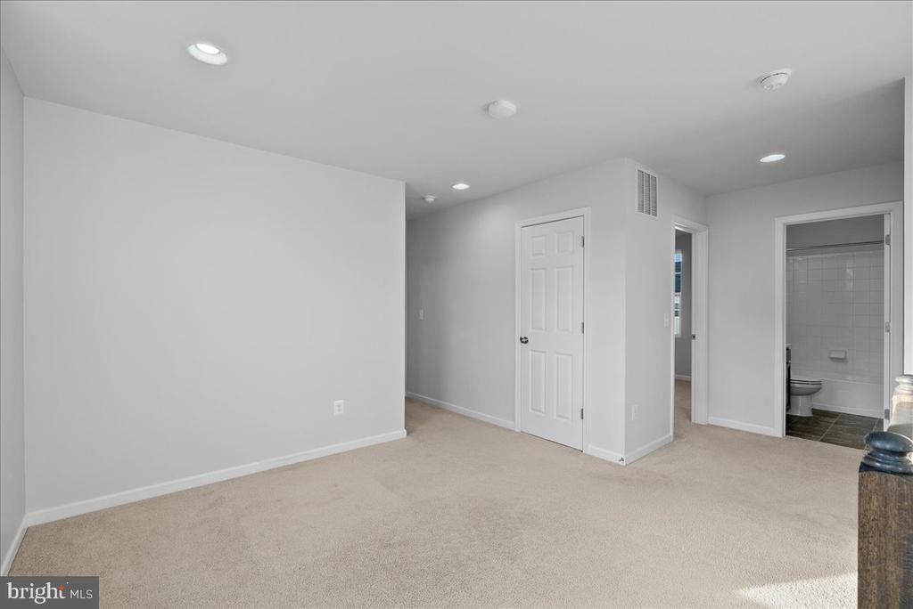 115 INTERLACE WAY