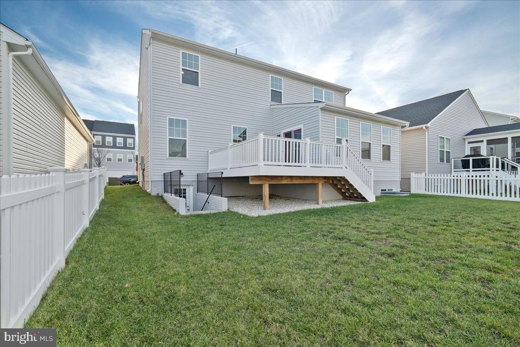 115 INTERLACE WAY
