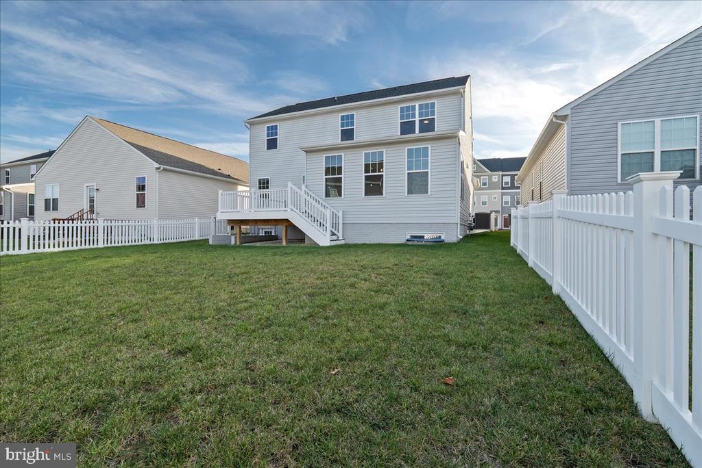 115 INTERLACE WAY