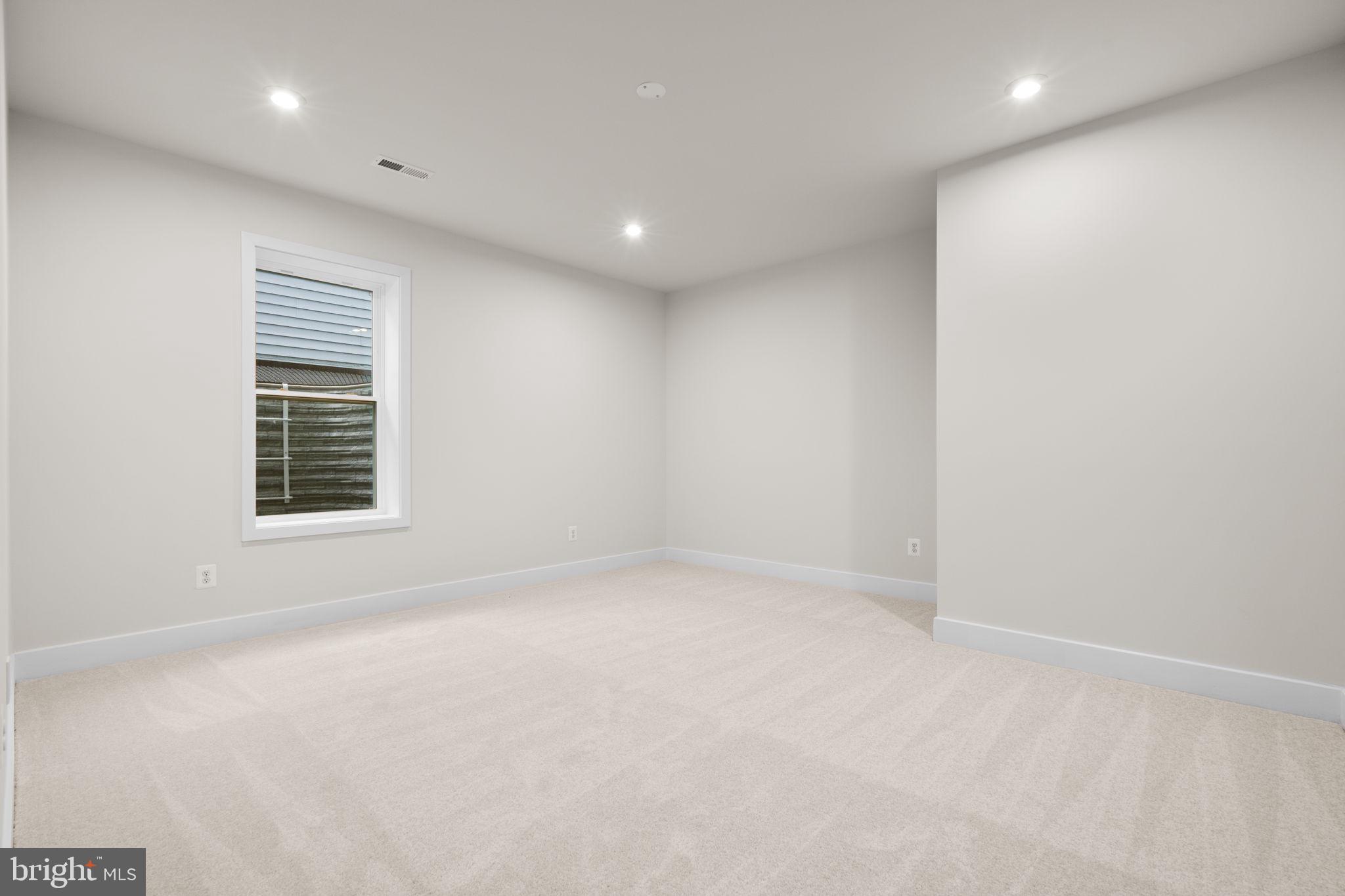 116 MAGPIE LANE HOMESITE 1037