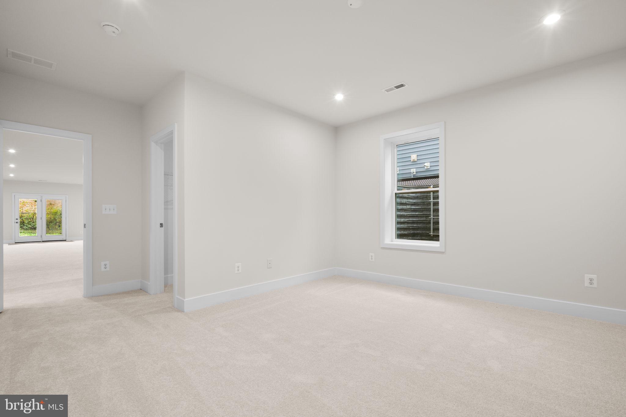 116 MAGPIE LANE HOMESITE 1037