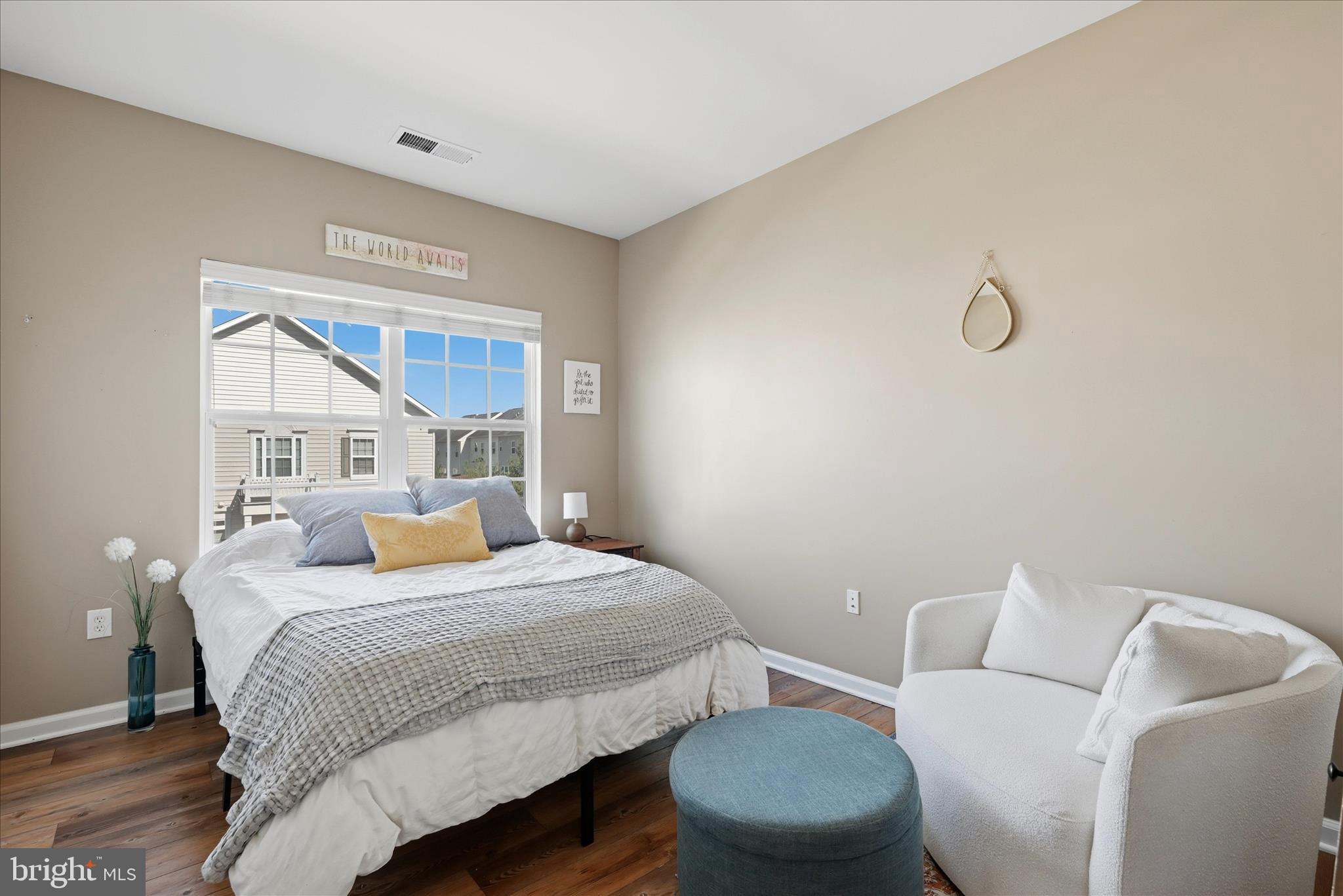 100 BOWLING GREEN CIRCLE