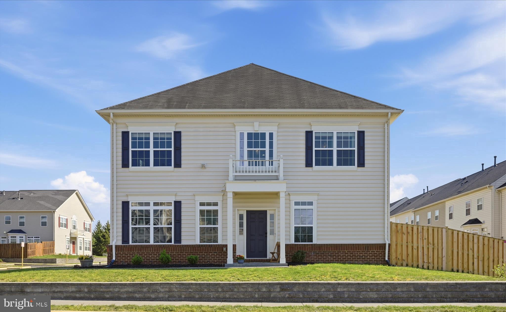 100 BOWLING GREEN CIRCLE