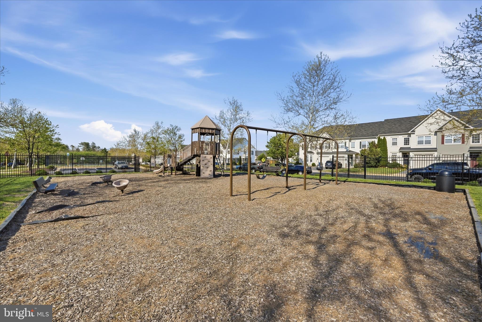 100 BOWLING GREEN CIRCLE