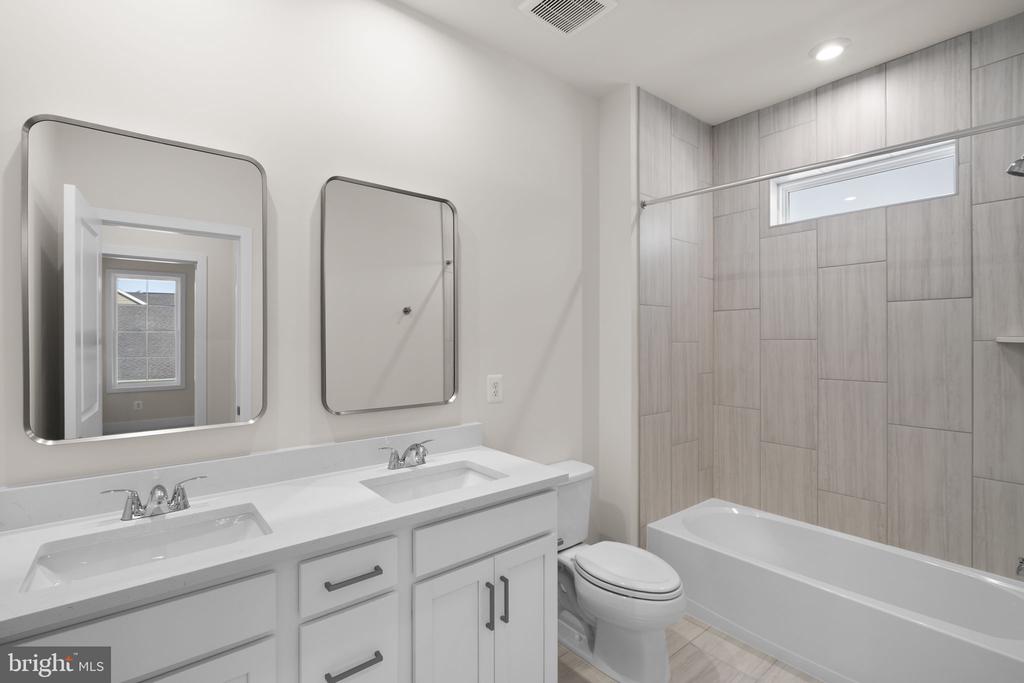 105 SAPPHIRE STREET HOMESITE 2371