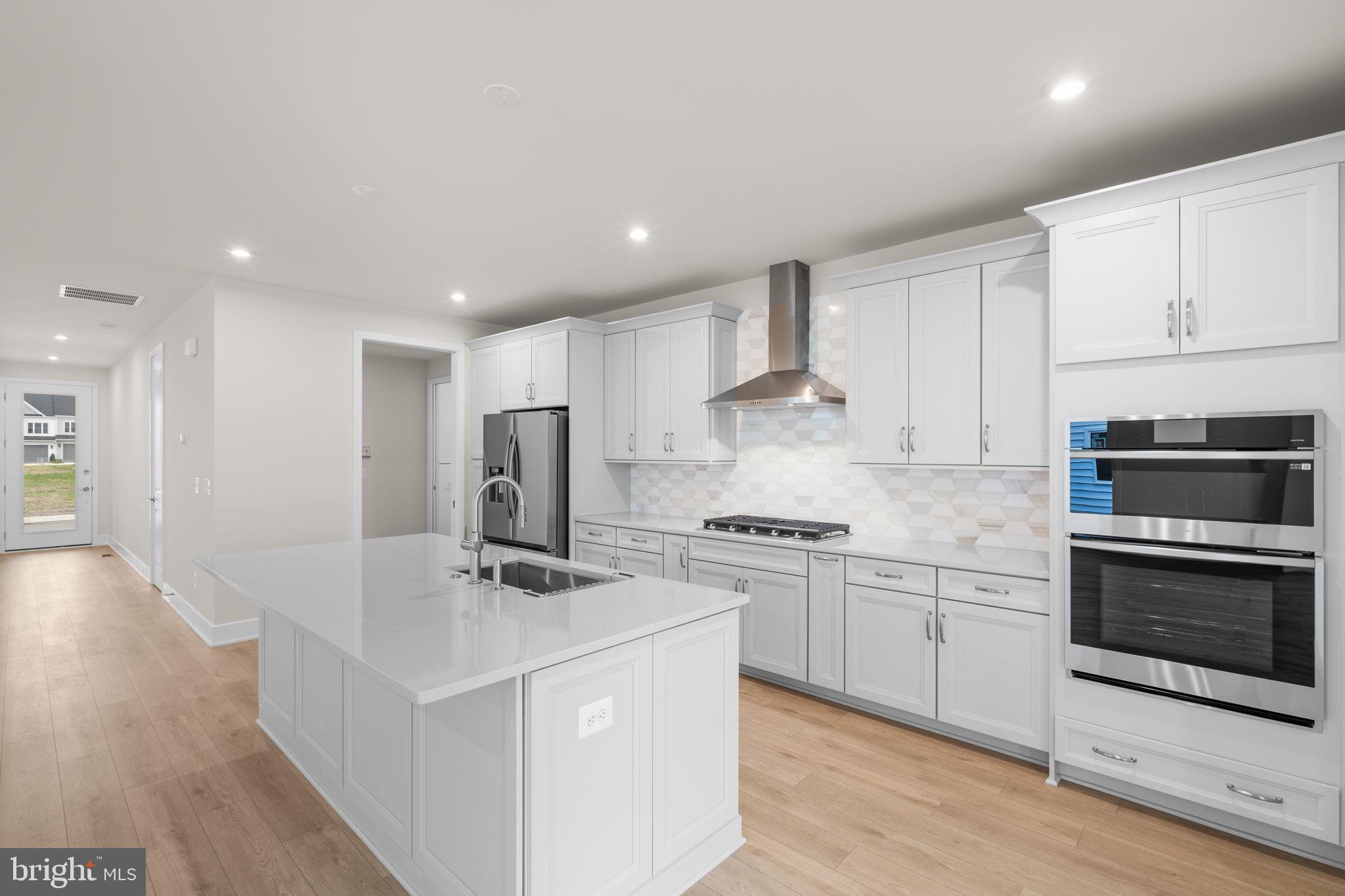 112 MAGPIE LANE HOMESITE 1036