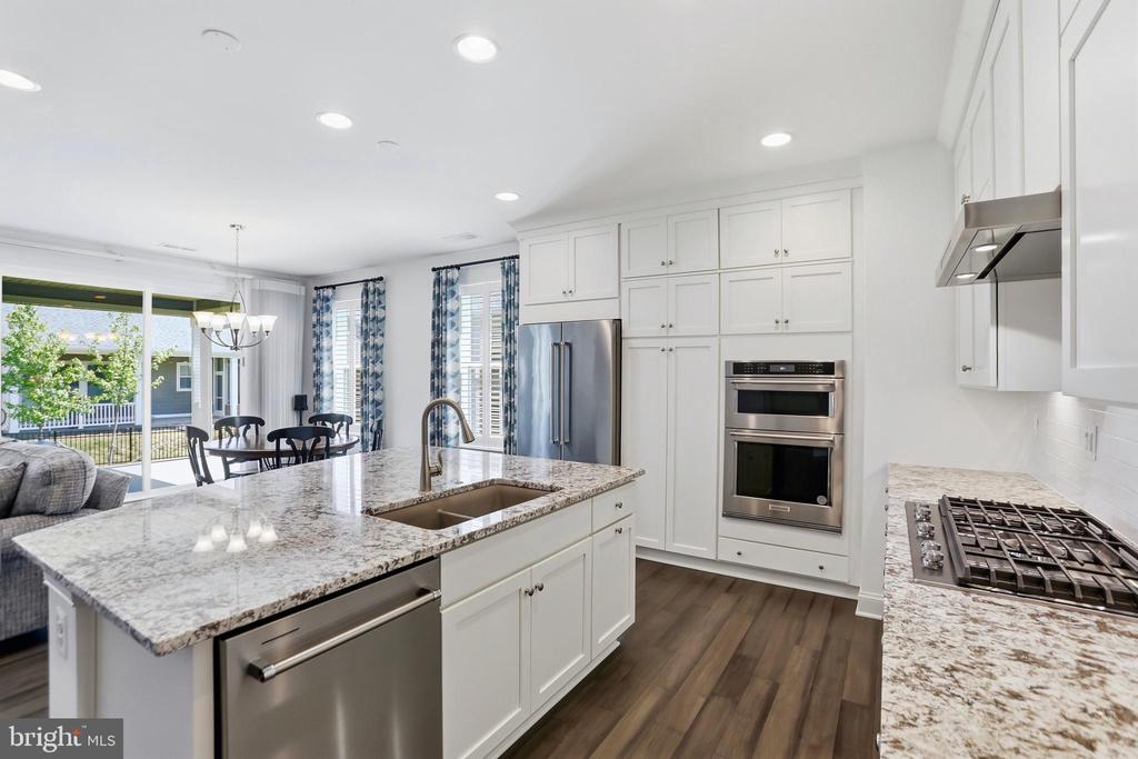110 SWITCHGRASS WAY