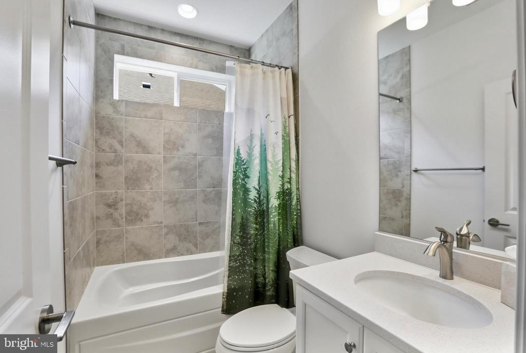 110 SWITCHGRASS WAY