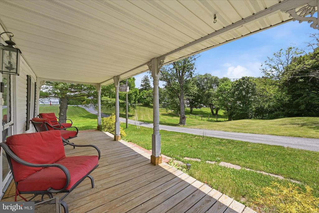 116 COUNTRY LANE