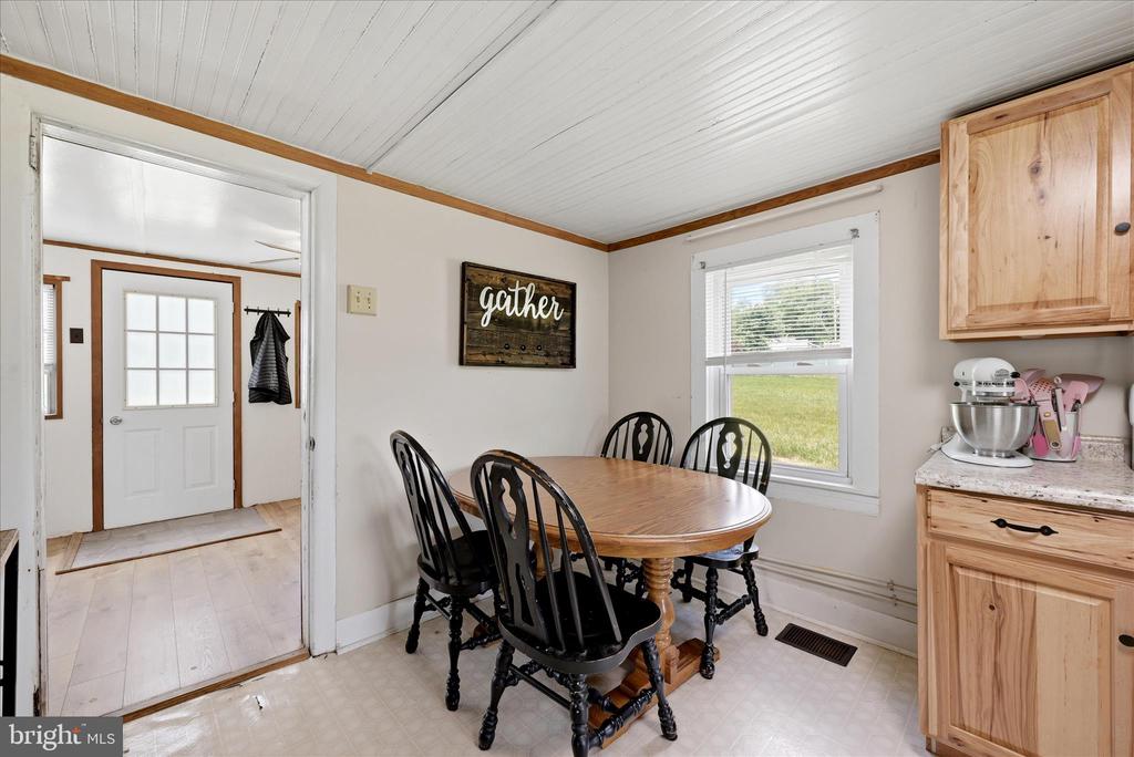 116 COUNTRY LANE