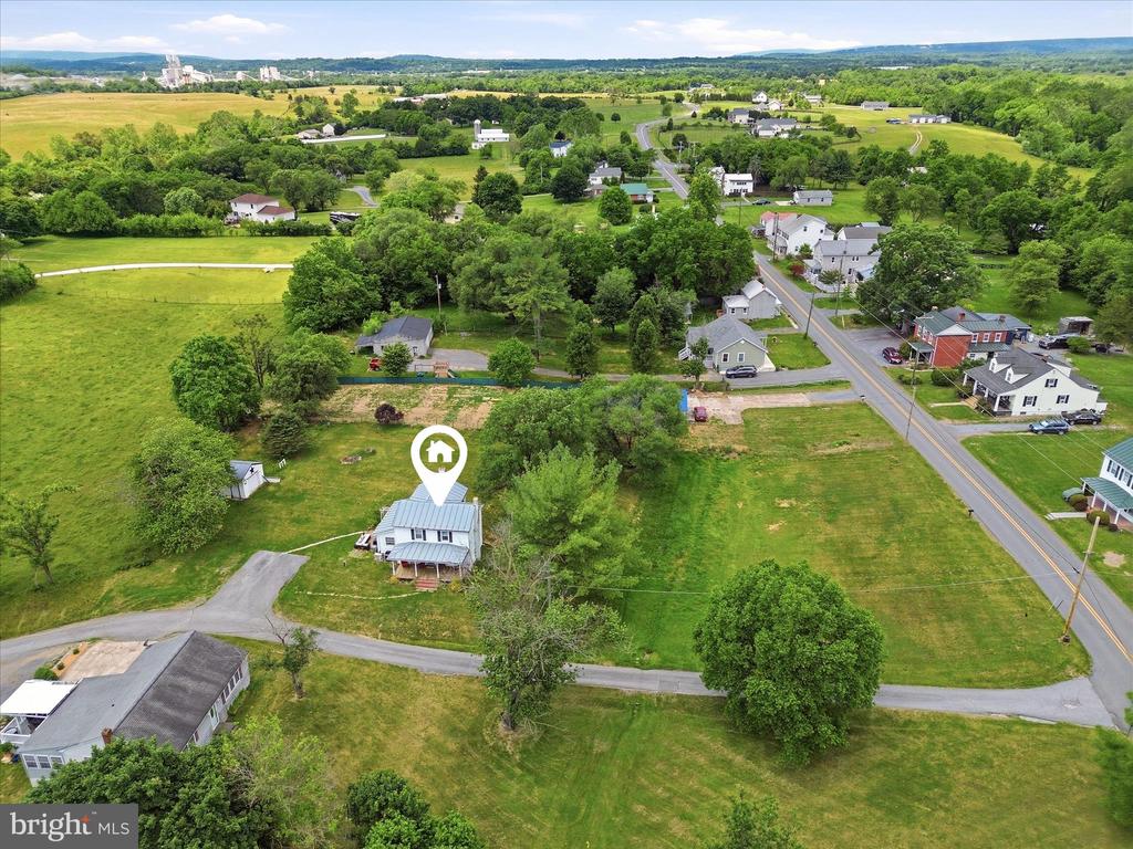 116 COUNTRY LANE