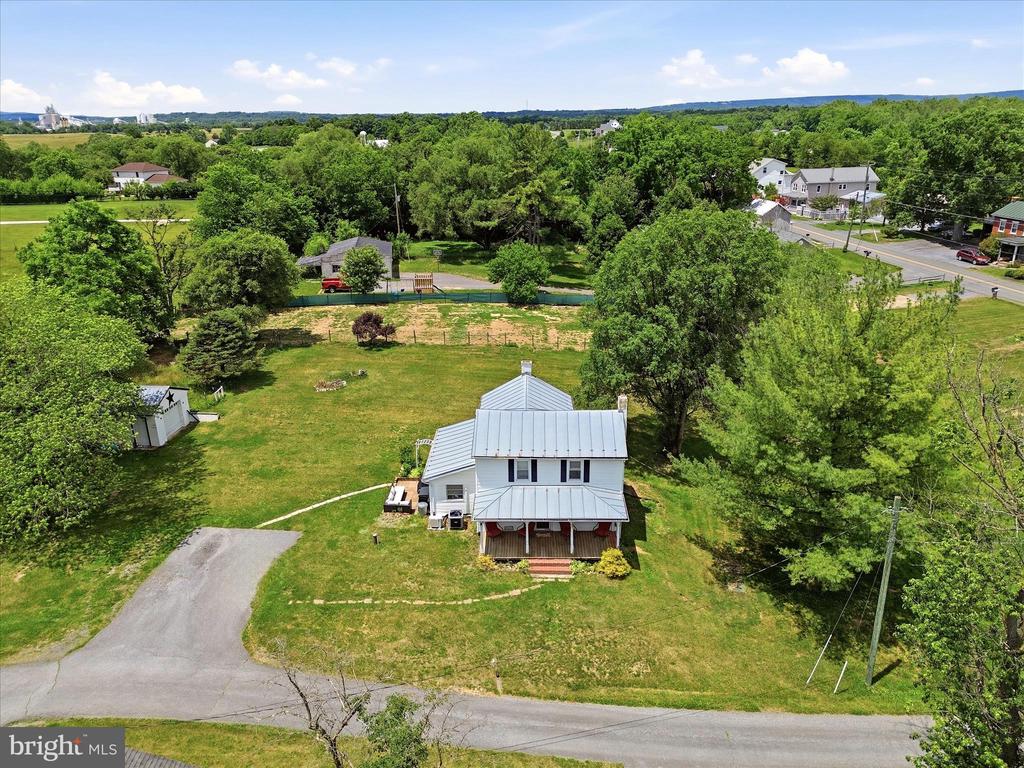 116 COUNTRY LANE