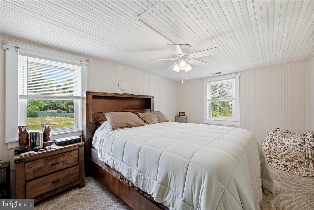 116 COUNTRY LANE