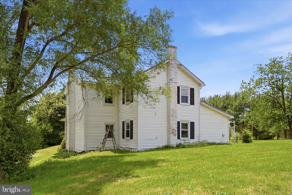116 COUNTRY LANE