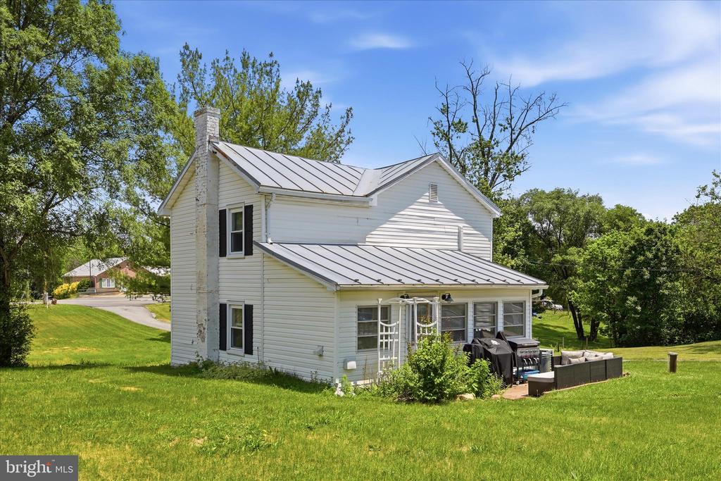 116 COUNTRY LANE