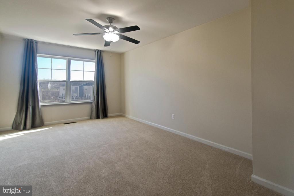 105 GRISTMILL COURT