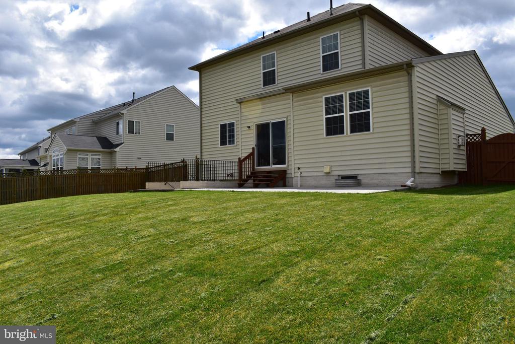 233 MORLYN DRIVE