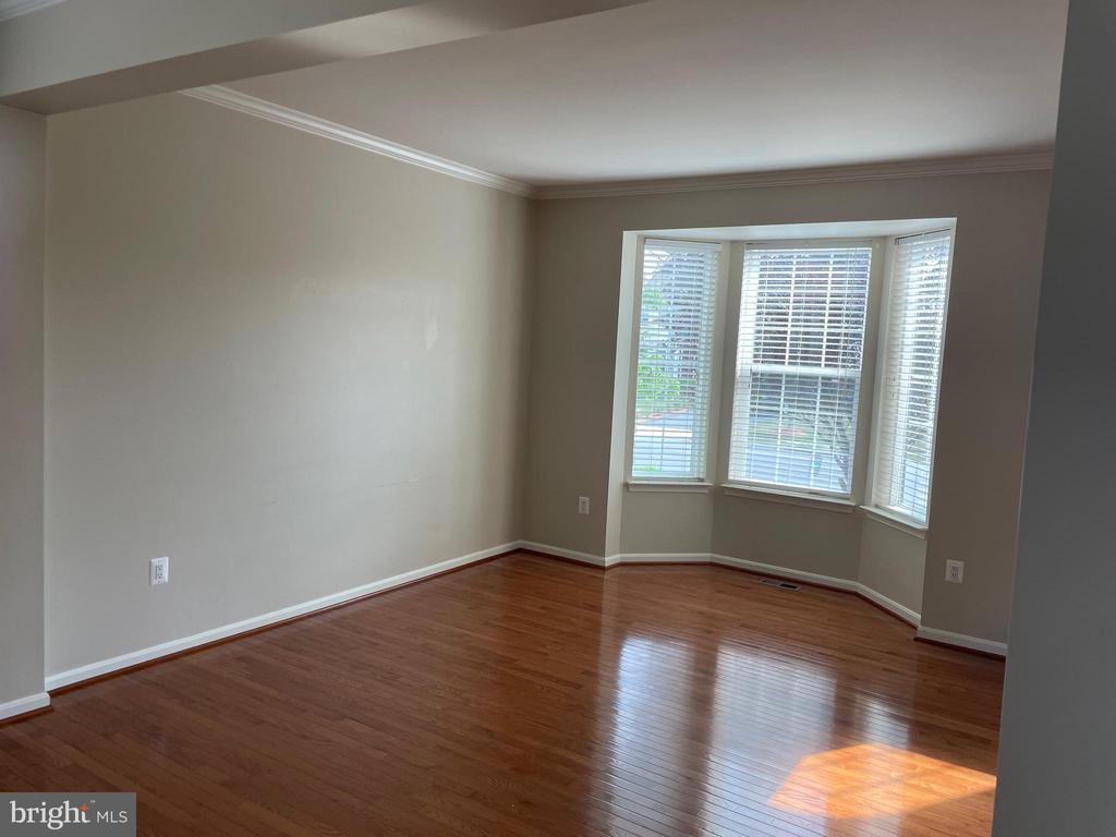 233 MORLYN DRIVE