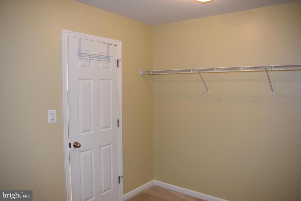 233 MORLYN DRIVE