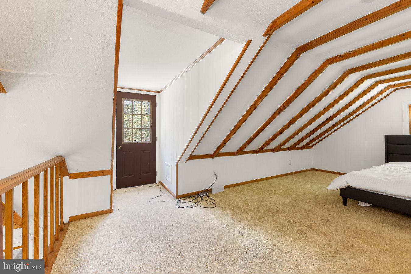 274 THREE OAKS DRIVE