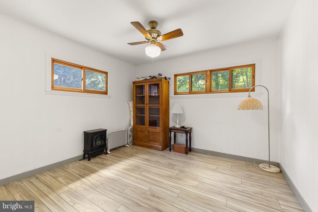 274 THREE OAKS DRIVE