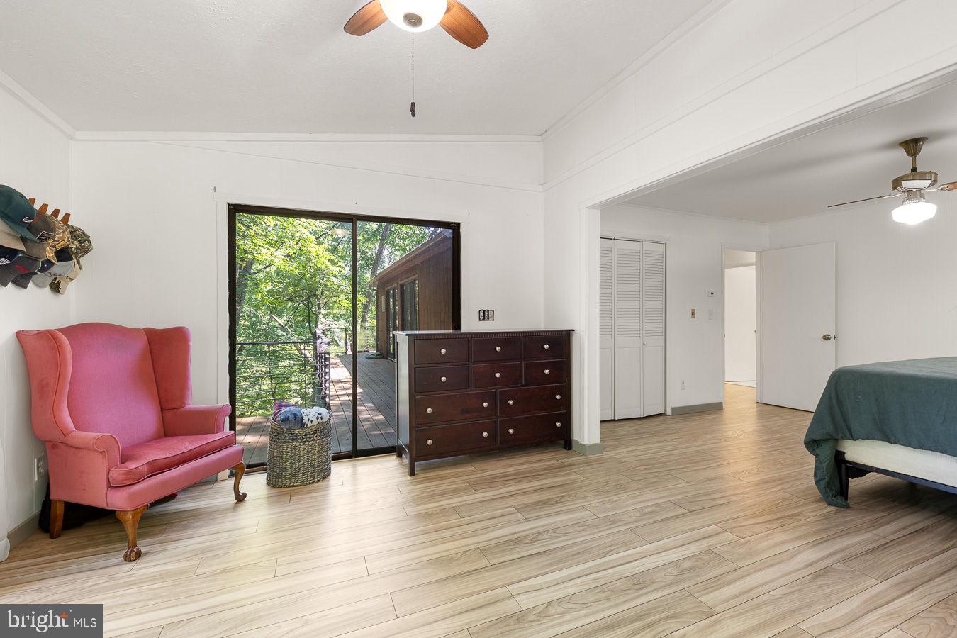 274 THREE OAKS DRIVE